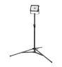 Ledvance Proiettore LED Lampade Da Cantiere Value Treppiedi Nero 20W 2000lm - 865 Luce Del Giorno | IP54 - Batteria - Simmetrico